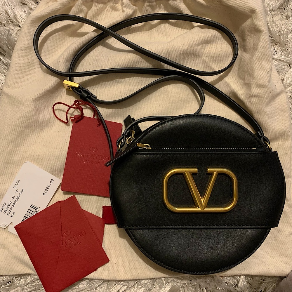 Valentino Garavani
VLOGO mini bag